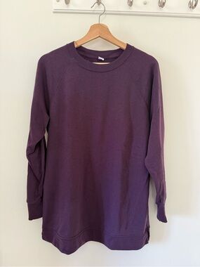 Old Navy Purple Pullover Crew Neck Tunic Style Sweatshirt, size medium